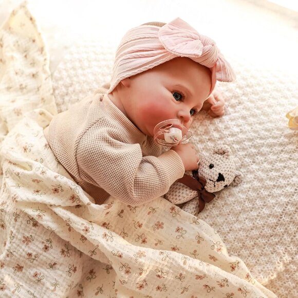 19 Inch Realistic Baby Dolls Silicone Full Body Lifelike Reborn Country Babies - Picture 2 of 6